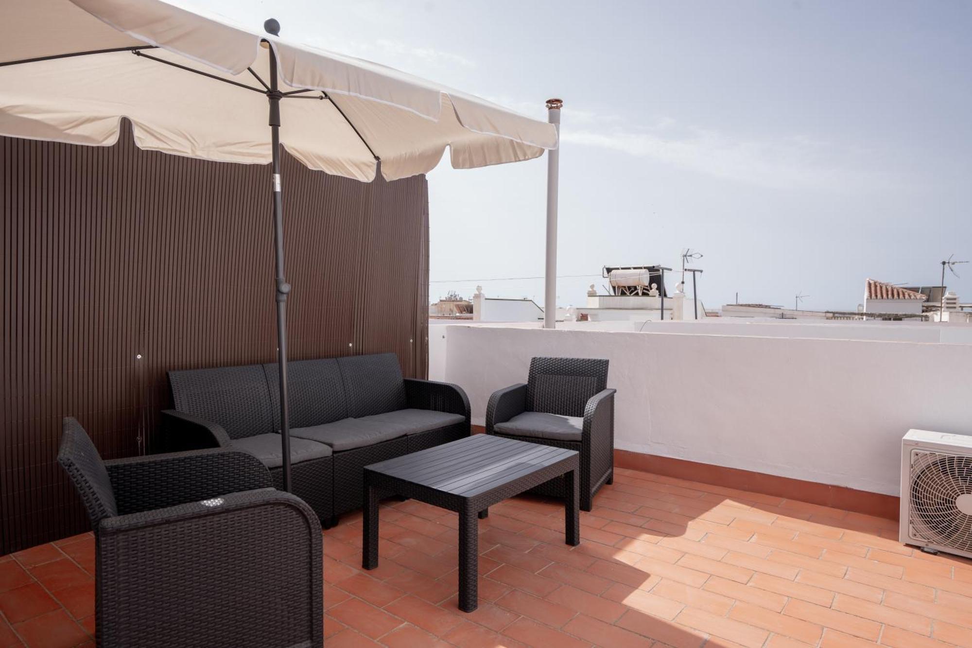Casa Carmen Apartment เนร์คา ภายนอก รูปภาพ